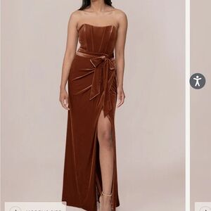 Amara Reverly bridesmaid Dress/ terracotta
